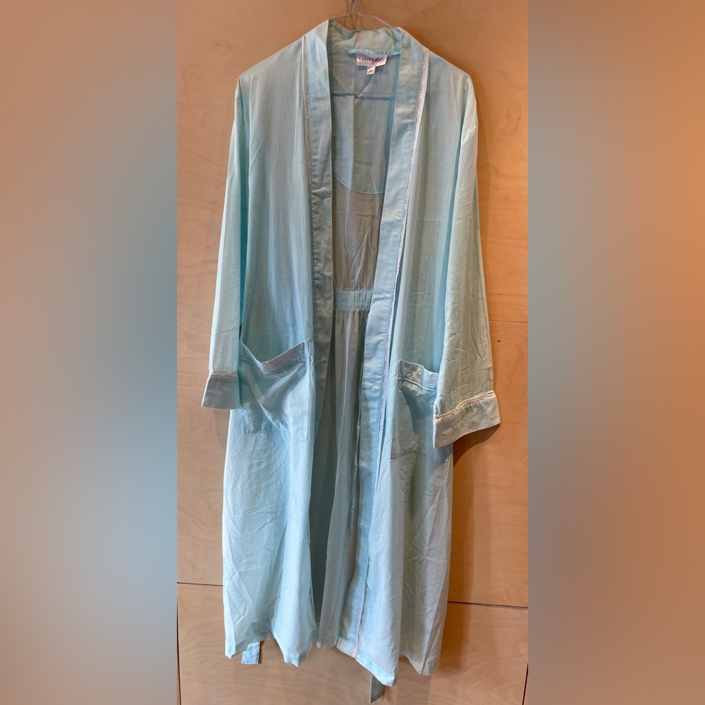 Vanity Fair long Cotton Robe